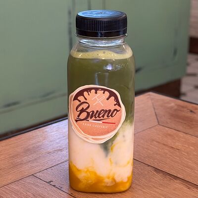 Тропическая холодная матчав BUENO cafe по цене 480 ₽