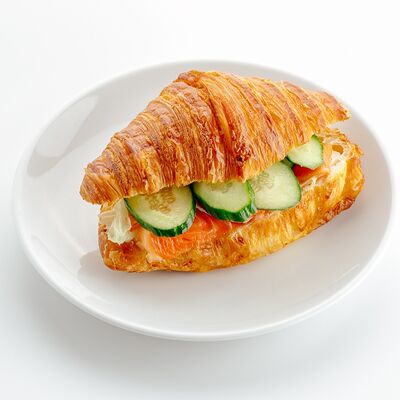 Круассан с лососем в Уха из петуха по цене 17 р.