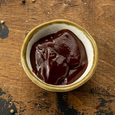 Соус барбекю в Вкусно есть всё на углях по цене 120 ₽