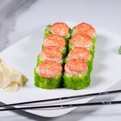 Запеченный ролл с угрем в Евразия по цене 475 ₽