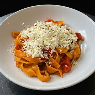 Паста с томатамив Винегрет по цене 500 ₽