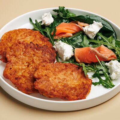 Драники с семгой в Бабуля по цене 540 ₽