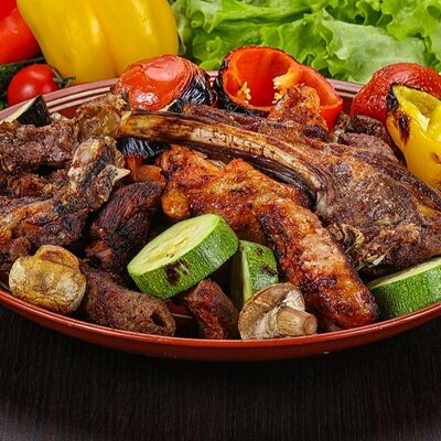 Ассорти шашлыка из баранины 5 звезд в Шашлык Шаурма 5 звезд по цене 6800 ₽