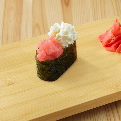 Суши Филадельфия тунец в Вкусные Суши Premium по цене 150