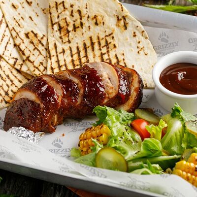 Фермерский куриный окорок в Grizzly Bar по цене 790 ₽