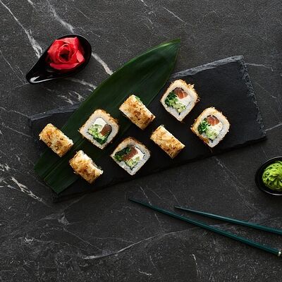 Лосось Бонито в SENSATION SUSHI KINGDOM по цене 1150 ₽