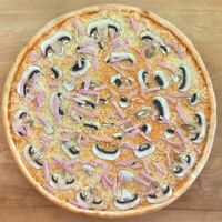 Пицца с ветчиной и шампиньонами в Holiday Pizza