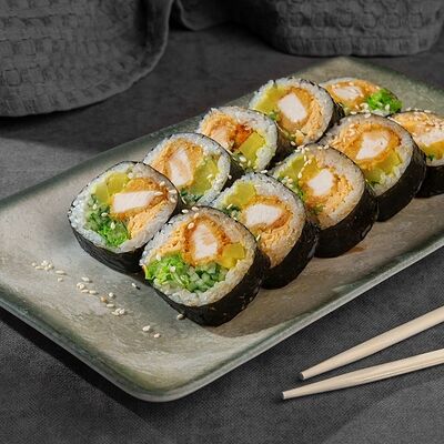 Кимпап с курицей в Sarang по цене 355 ₽