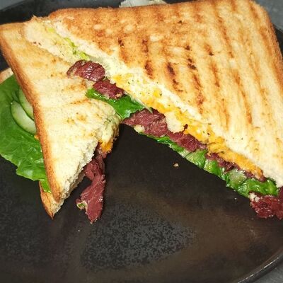 Сэндвич с ростбифом в Bistro 113 по цене 560 ₽