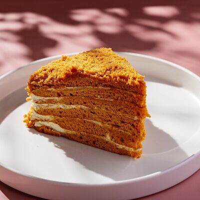 Медовик в Lines по цене 390 ₽