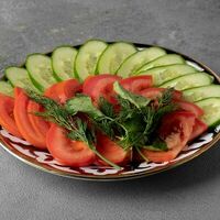 Нарезка из свежих овощей в Узбечка