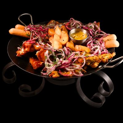 Большой мясной набор в Beer & Fire Grill по цене 3997 ₽