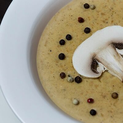 Крем-суп грибной в Steak Blues по цене 260 ₽