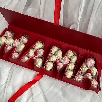 Клубника в шоколаде мама в Allowberry по цене 15000 ₽