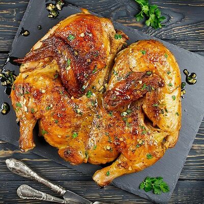 Цыпленок на мангале в Суши пицца бургер по цене 648 ₽