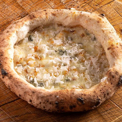 Пицца Четыре сыра в Горыныч по цене 1040 ₽