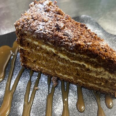 Медовик в Геология по цене 290 ₽