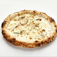 Пицца Четыре сыра в Pizzeria Napoletana