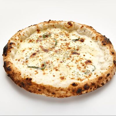 Пицца Четыре сыра в Pizzeria Napoletana по цене 850 ₽