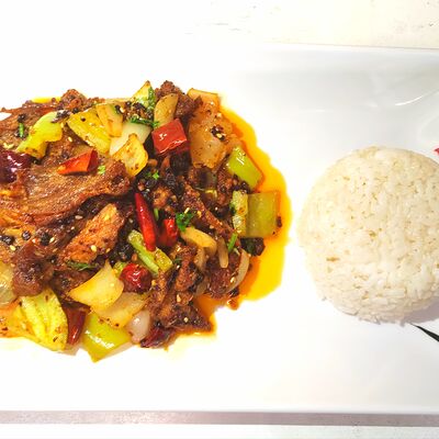 Утка по-сычуаньски и рис в Китайский фонарик по цене 950 ₽