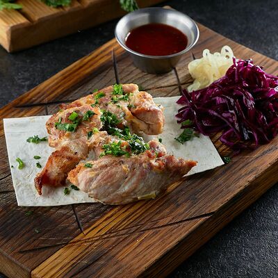 Шашлык из cвинoй шеи в Sofa&par по цене 490 ₽