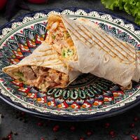 Шаурма Тейсти гриль в LAVASH Chicken шаурма