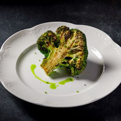 Стейк из брокколи на гриле в Шале Берёзка по цене 470 ₽