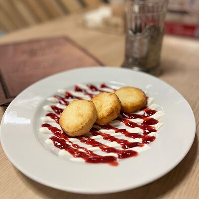 Сырники в Хочу пельмени по цене 318 ₽
