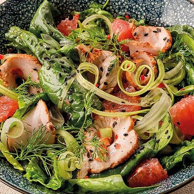 Салат с индейкой в Чиполучо по цене 449 ₽