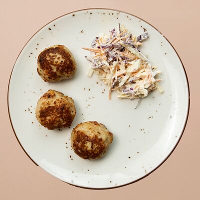 Куриные котлеты в Романовская пекарня по цене 550 ₽