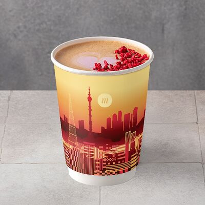 Капучино малина-кокос в Шоколадница по цене 390 ₽