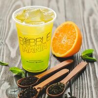 Чай улун с сиропом и топпингом в Bubble Mania Bubble Tea