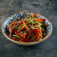 Салат Янгиюль в Двор Помидор