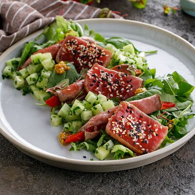 Салат с тунцом и говядиной в ЛарисуВаннуХочу по цене 790