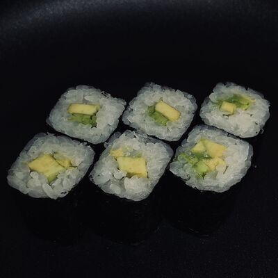 Авокадо мини-ролл в Uchu Sushi Yaki по цене 269 ₽