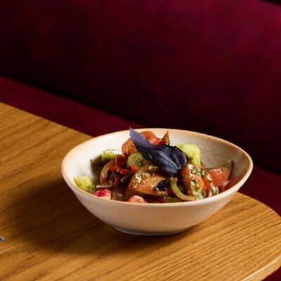 По-грузински с томатами и ореховой аджикой в NANA Pirveli по цене 655 ₽