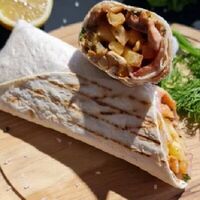 Бурум со свининой Xl в Ланч & Grill