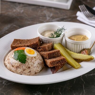 Холодец по-домашнему в Кристалл по цене 550 ₽