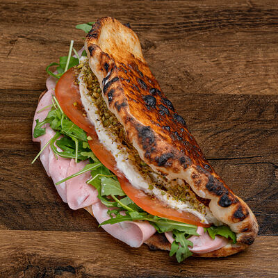 Паноццо с мортаделлой в Morris pizza по цене 780 ₽