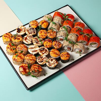 Сет комбинированный Maxi в Точка Вкуса по цене 1759 ₽