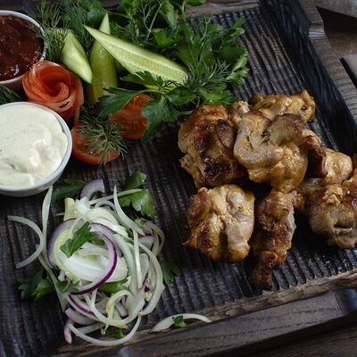 Шашлык из куриного филе в Кафе Мон ШАЛЕ по цене 432 ₽