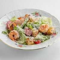Цезарь с креветками в Parmesano