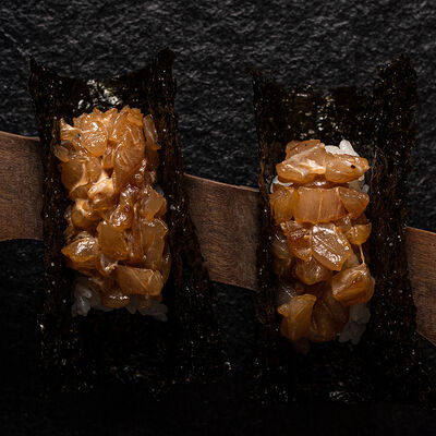 Хенд-ролл Шима-Аджи в Self Edge Japanese по цене 1450 ₽