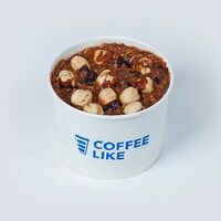 Каша овсяная шоколадная с клюквой и фундком в Coffee like