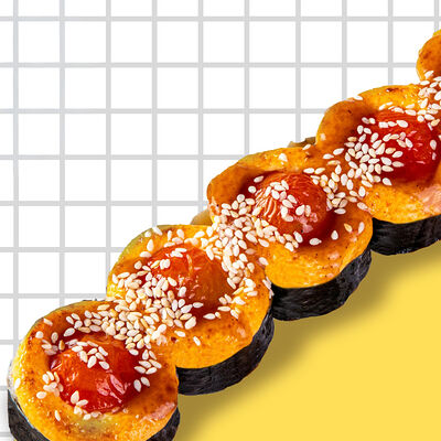 Фирменный ролл Де-рибас в Яем по цене 545 ₽