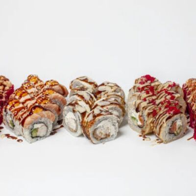 Сет Лютый в Лютые роллы по цене 3643 ₽