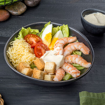 Салат Цезарь с креветками в Суши Ням по цене 661 ₽