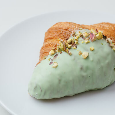 Круассан Фисташка в Смена вкуса по цене 220 ₽