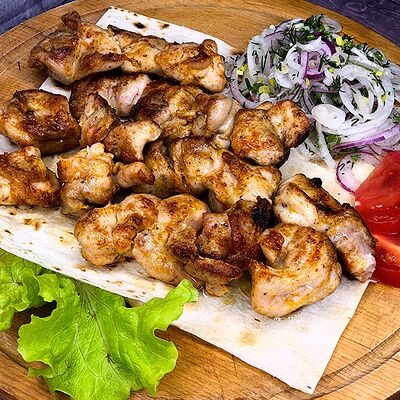 Шашлык из мякоти курицы в Чайхона Халиф по цене 702 ₽