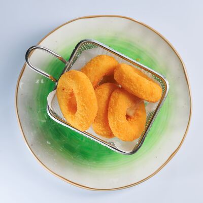 Сырные кольца с клюквенным соусом в Семейный ресторан Tiki&Taki по цене 400 ₽